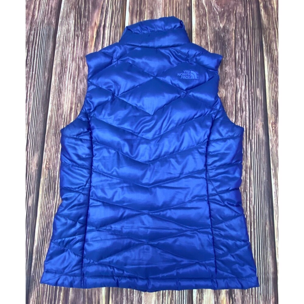The North Face Women’s Puffer Vest Size S Purple Insulated Fall 2015 Pre-Owned - Picture 4 of 16